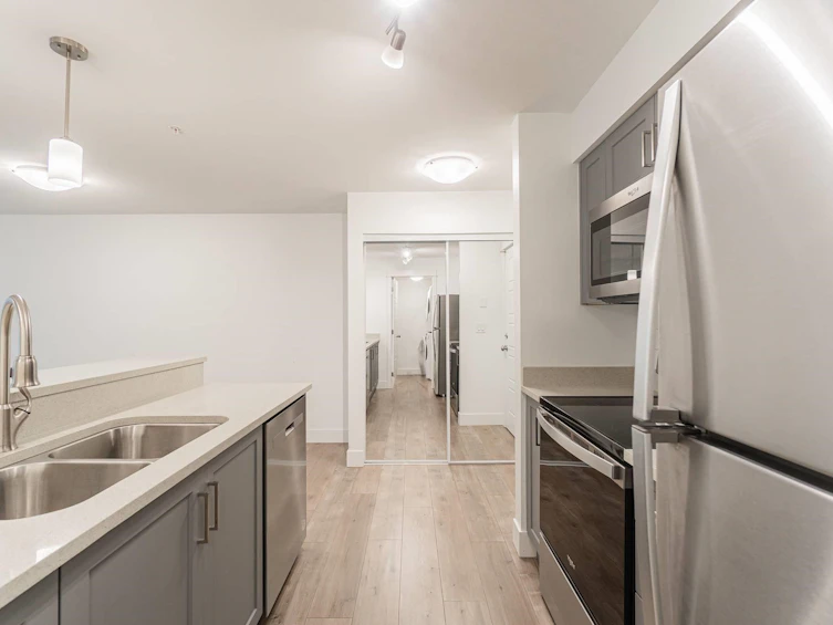 101-30515 Cardinal Avenue, Abbotsford, BC, V2T 0A8 - 8