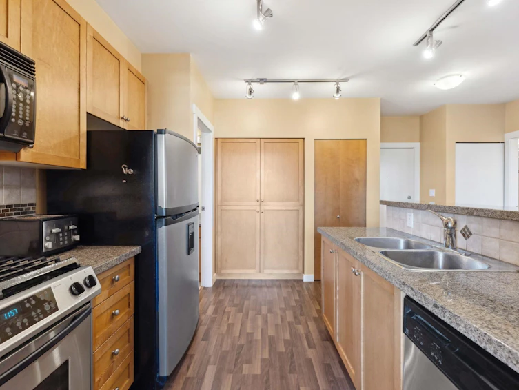 616-615 Belmont Street, New Westminster, BC, V3M 6A1 - 10