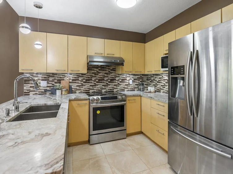 70-15968 82 Avenue, Surrey, BC, V4N 0S9 - 8