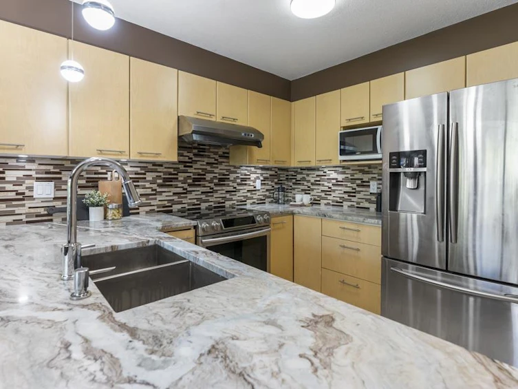 70-15968 82 Avenue, Surrey, BC, V4N 0S9 - 9