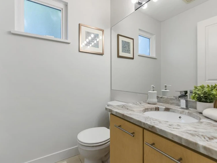 70-15968 82 Avenue, Surrey, BC, V4N 0S9 - 10