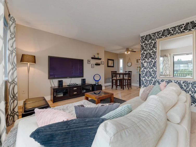 202-107 W 27th Street, North Vancouver, BC, V7N 4G5 - 4