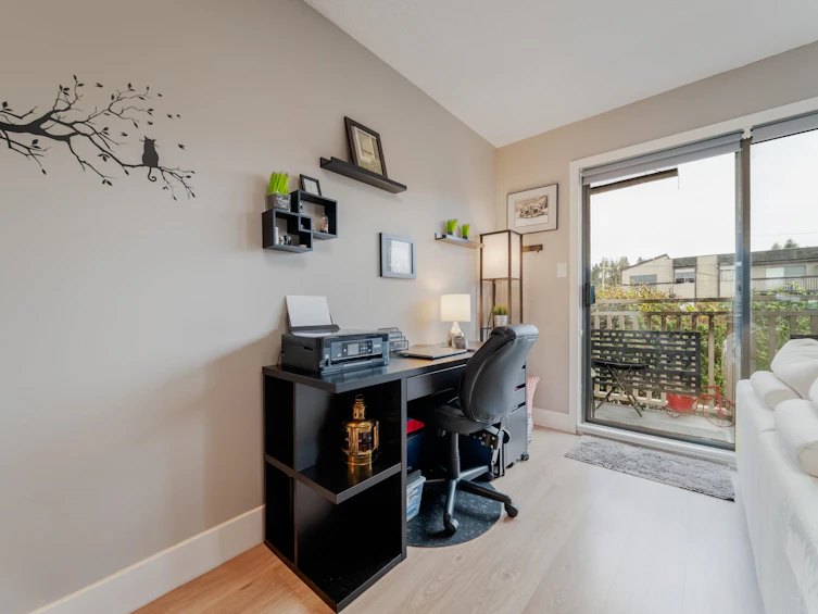 202-107 W 27th Street, North Vancouver, BC, V7N 4G5 - 9