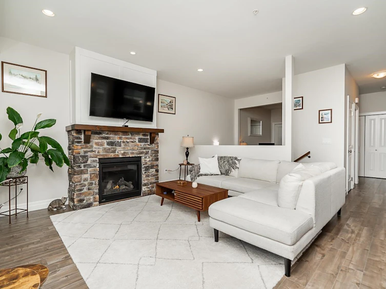109-6026 Lindeman Street, Chilliwack, BC, V2R 0W1 - 5