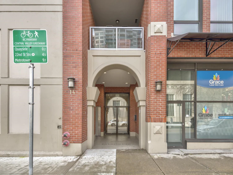 1208-14 Begbie Street, New Westminster, BC, V3M 0C4 - 24
