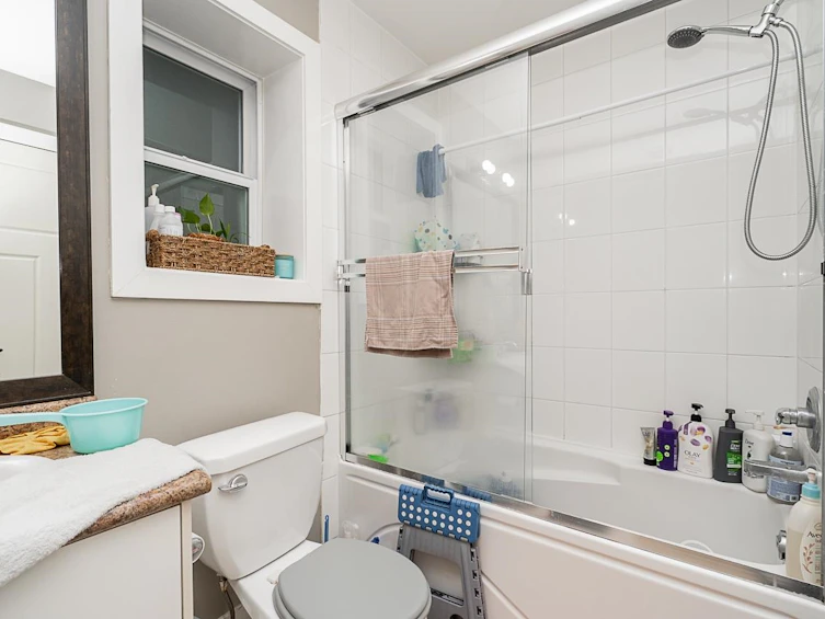 17289 64th Avenue, Surrey, BC, V3S 1Y6 - 6