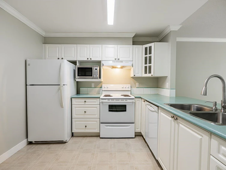 203-15130 108 Avenue, Surrey, BC, V3R 0T8 - 5