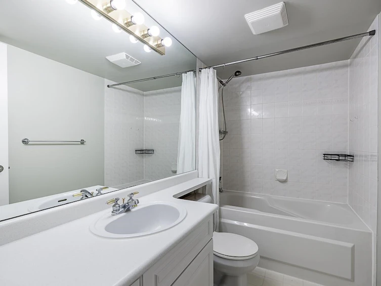 203-15130 108 Avenue, Surrey, BC, V3R 0T8 - 16
