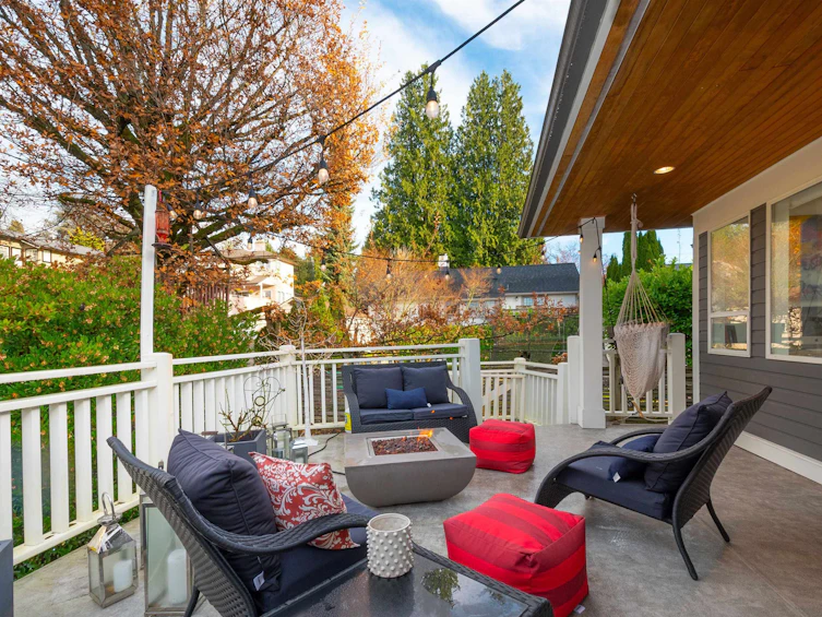 2047 Fulton Avenue, West Vancouver, BC, V7V 1T3 - 23