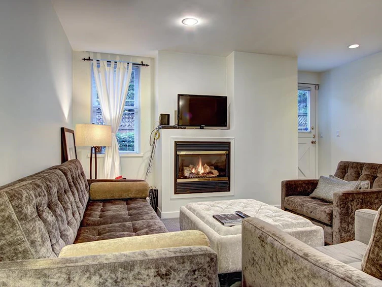 2047 Fulton Avenue, West Vancouver, BC, V7V 1T3 - 26