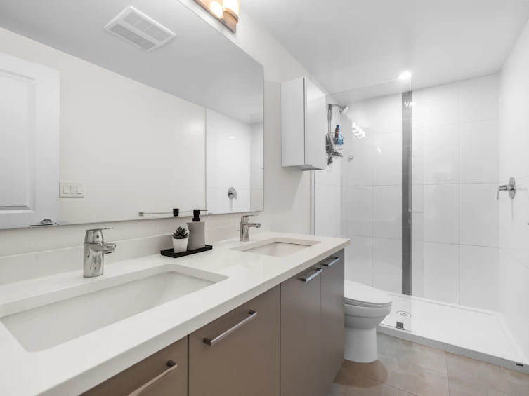 A403-20834 80 Avenue, Langley, BC, V2Y 3M3 - 20