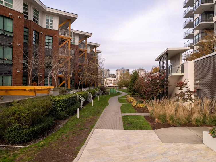 1708-210 Salter Street, New Westminster, BC, V3M 0J9 - 38