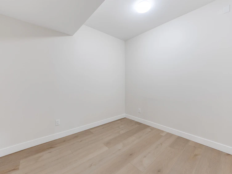 34758 Pakenham Place, Mission, BC, V2V 7A6 - 35