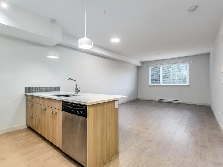 201-2214 Kelly Avenue, Port Coquitlam, BC, V3C 0E5 - 4