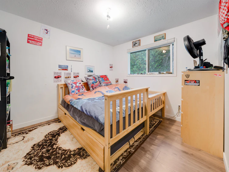 37968 Magnolia Crescent, Squamish, BC, V8B 0X7 - 13