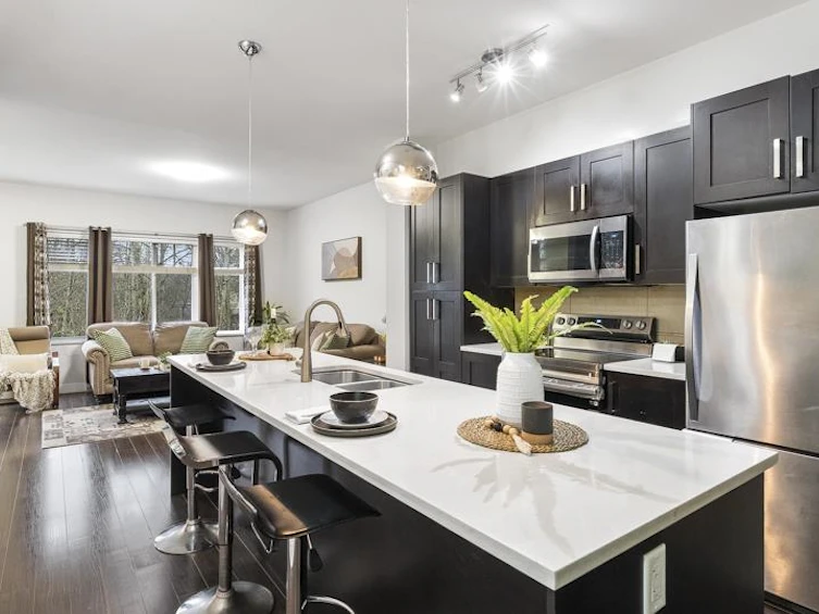 33-13864 Hyland Road, Surrey, BC, V3W 2C3 - 10