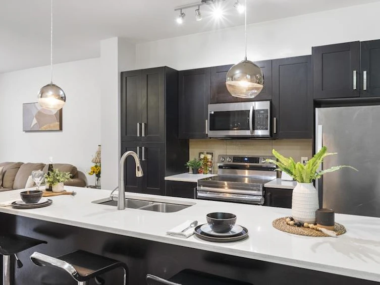 33-13864 Hyland Road, Surrey, BC, V3W 2C3 - 11