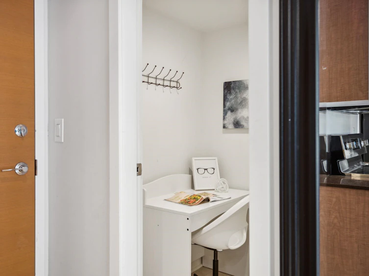 904-977 Mainland Street, Vancouver, BC, V6B 1T2 - 13