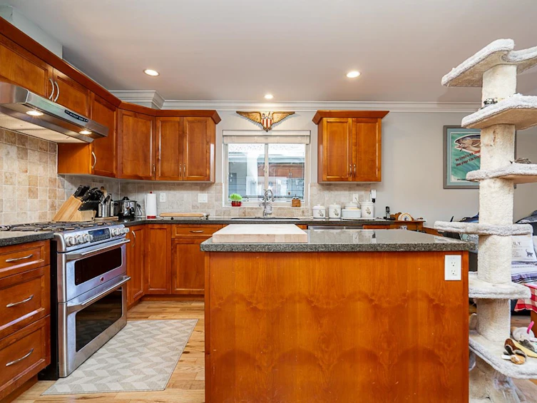 6341 Douglas Street, West Vancouver, BC, V7W 2G1 - 7