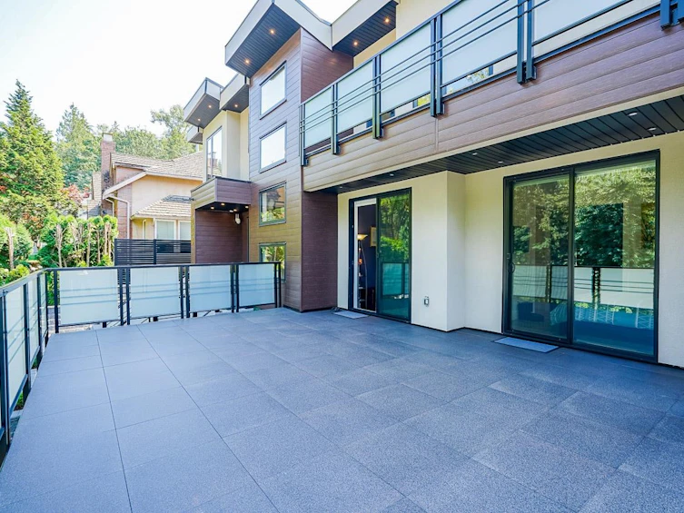 8230 Lakefield Drive, Burnaby, BC, V5E 4G7 - 20