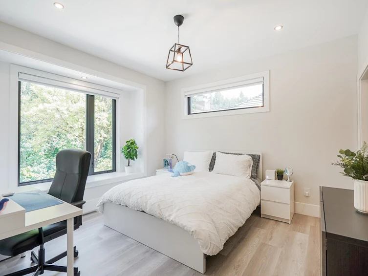 8230 Lakefield Drive, Burnaby, BC, V5E 4G7 - 27