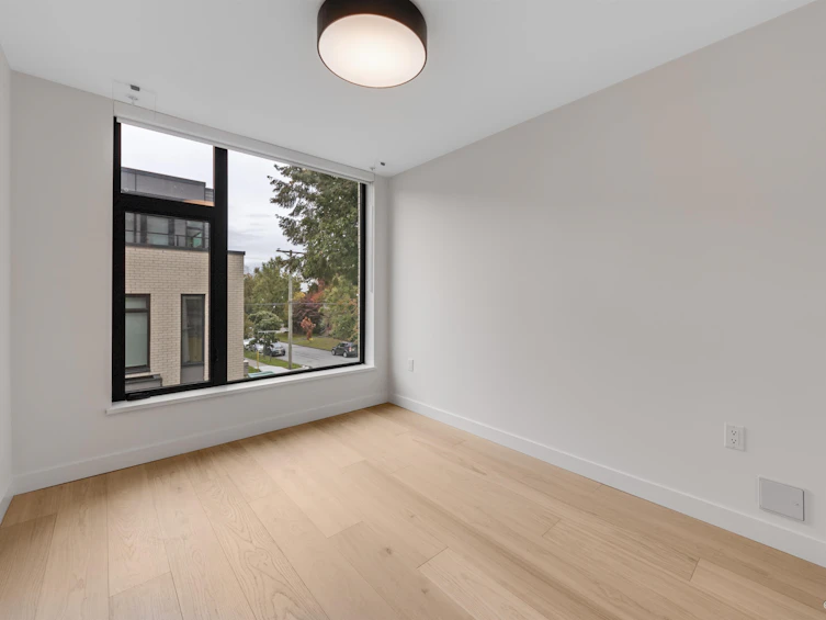 18-6788 Oak Street, Vancouver, BC, V6P 0L2 - 11