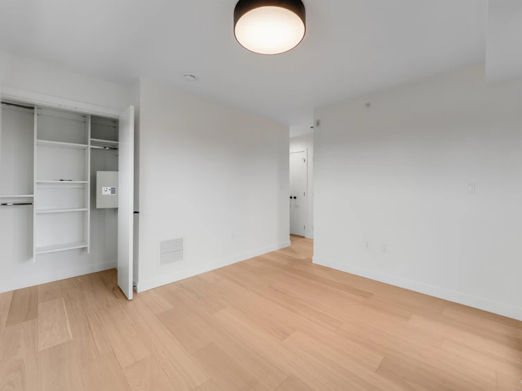 18-6788 Oak Street, Vancouver, BC, V6P 0L2 - 16