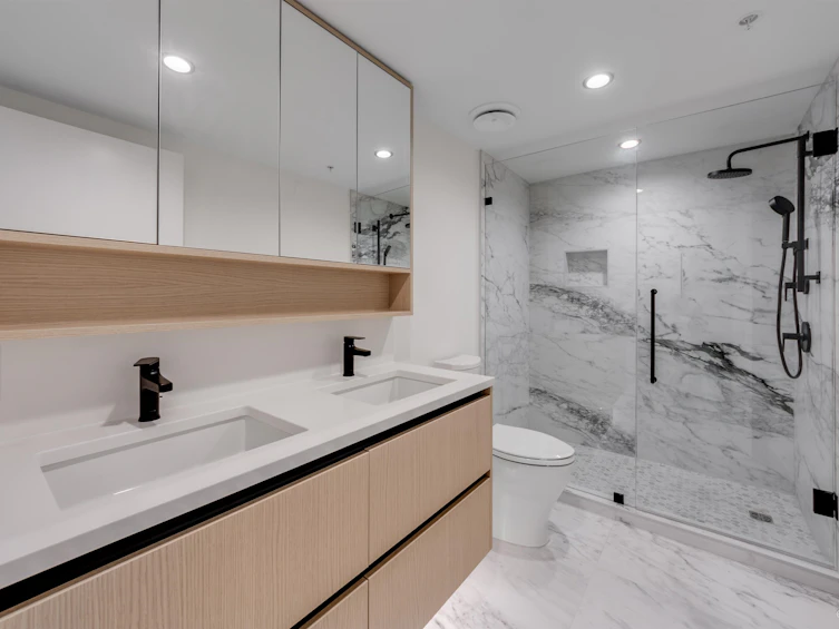 18-6788 Oak Street, Vancouver, BC, V6P 0L2 - 17