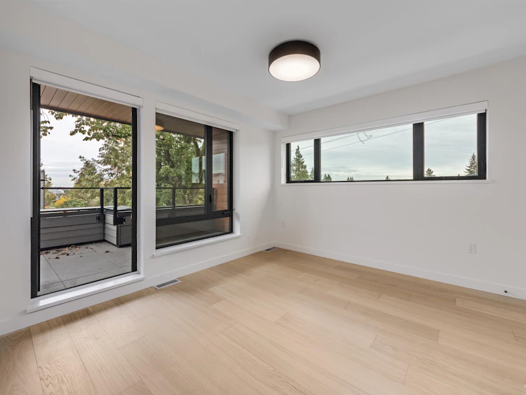 18-6788 Oak Street, Vancouver, BC, V6P 0L2 - 18