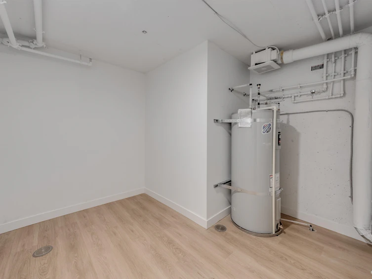 18-6788 Oak Street, Vancouver, BC, V6P 0L2 - 21