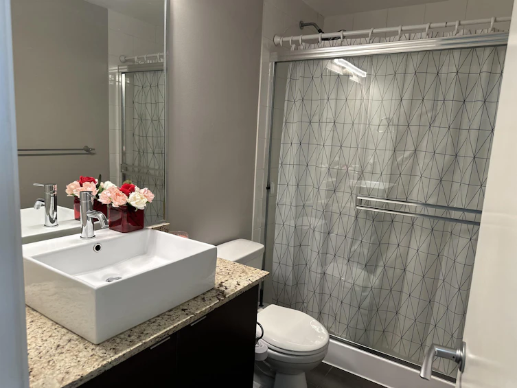 282 E 11th Avenue, Vancouver, BC, V5T 2C3 - 26
