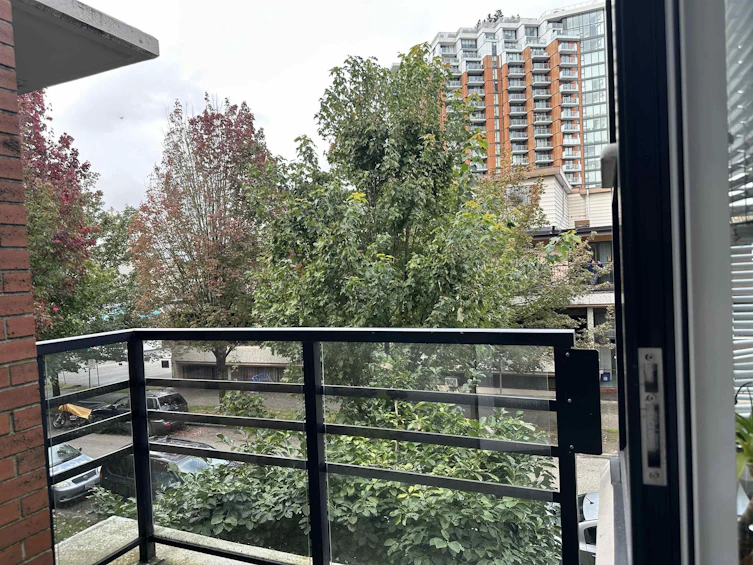 282 E 11th Avenue, Vancouver, BC, V5T 2C3 - 30