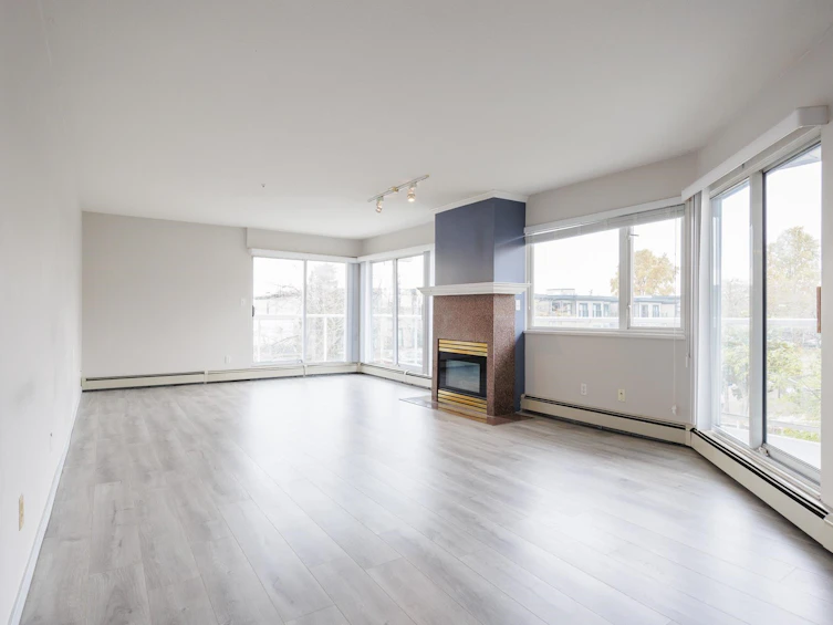 211-15233 Pacific Avenue, Surrey, BC, V4B 1P8 - 10