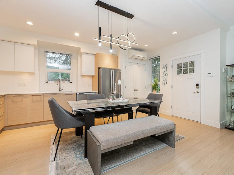 2-3508 Mt Seymour Parkway, North Vancouver, BC, V7H 1G5 - 5
