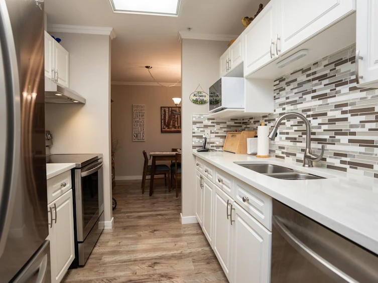 208-4758 53 Street, Delta, BC, V4K 2Z1 - 10