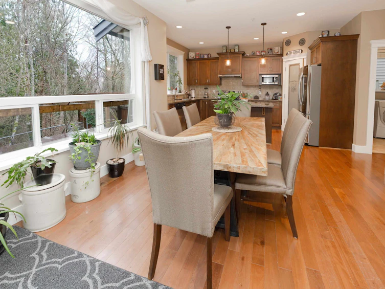 23953 Mcclure Avenue, Maple Ridge, BC, V2W 0B3 - 4