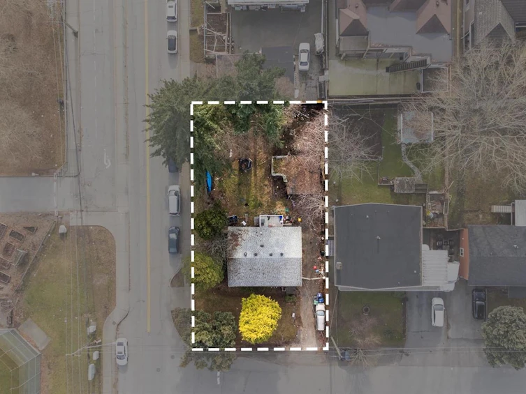 12192 95a Avenue, Surrey, BC, V3V 1P8