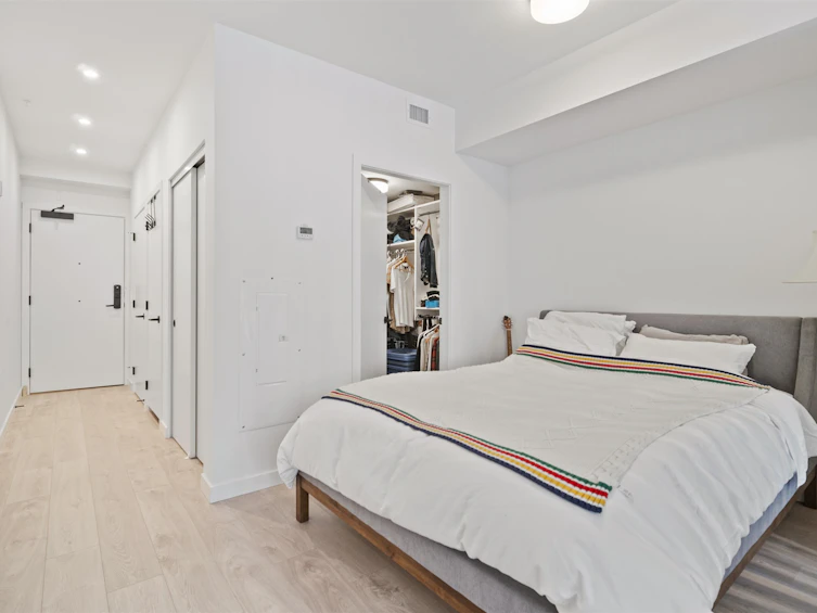 311-2520 Guelph Street, Vancouver, BC, V5T 0K7 - 3