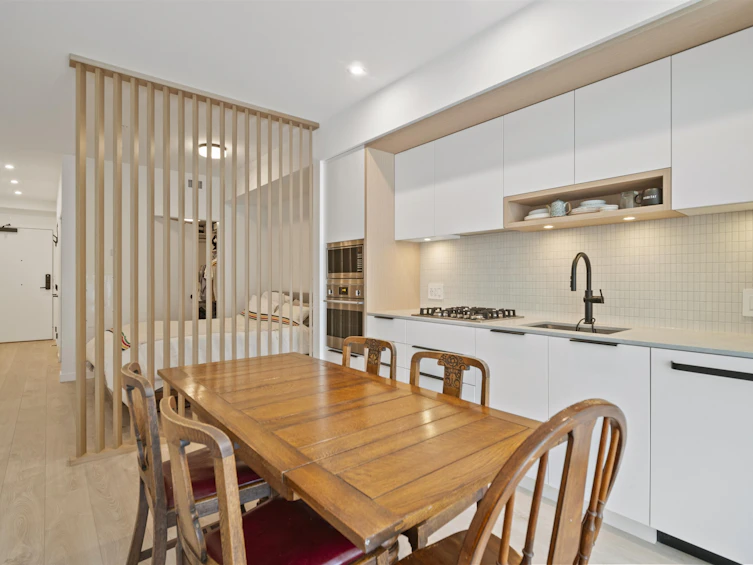 311-2520 Guelph Street, Vancouver, BC, V5T 0K7 - 5