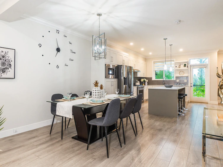75-15665 Mountain View Drive, Surrey, BC, V3Z 0W8