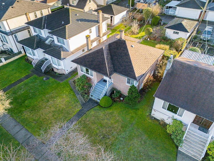 2730 E 3rd Avenue, Vancouver, BC, V5M 1H4 - 14