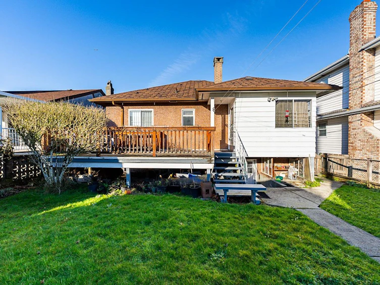 2730 E 3rd Avenue, Vancouver, BC, V5M 1H4 - 7