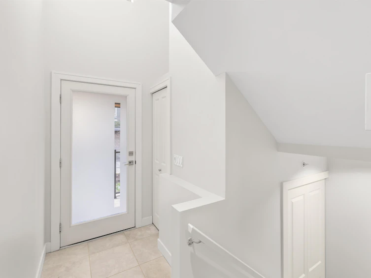 15-757 Orwell Street, North Vancouver, BC, V7J 3K6 - 5