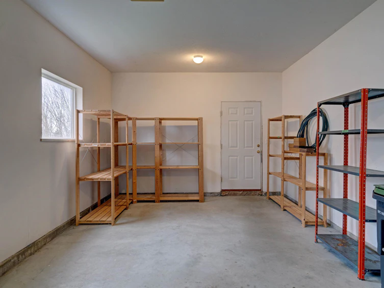 6308 Homestead Avenue, Sechelt, BC, V7Z 0M6 - 35