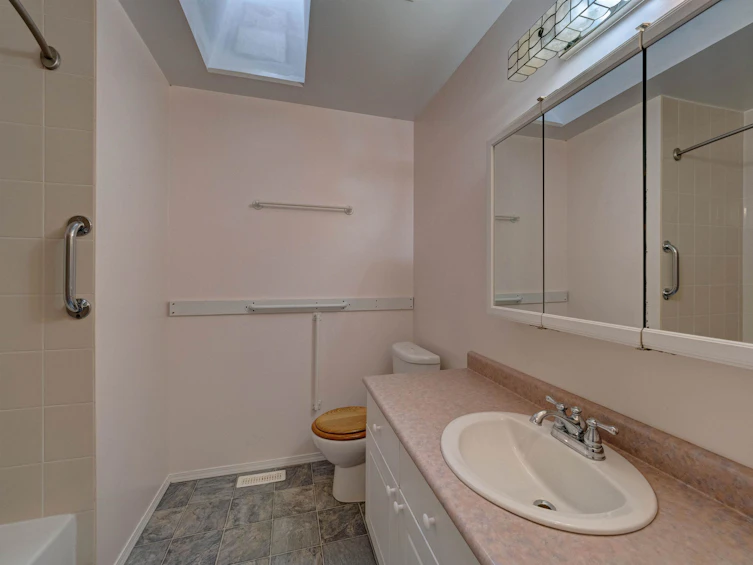 6308 Homestead Avenue, Sechelt, BC, V7Z 0M6 - 22