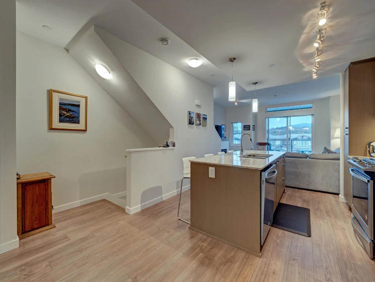 5918 Oldmill Lane, Sechelt, BC, V7Z 0S3 - 15
