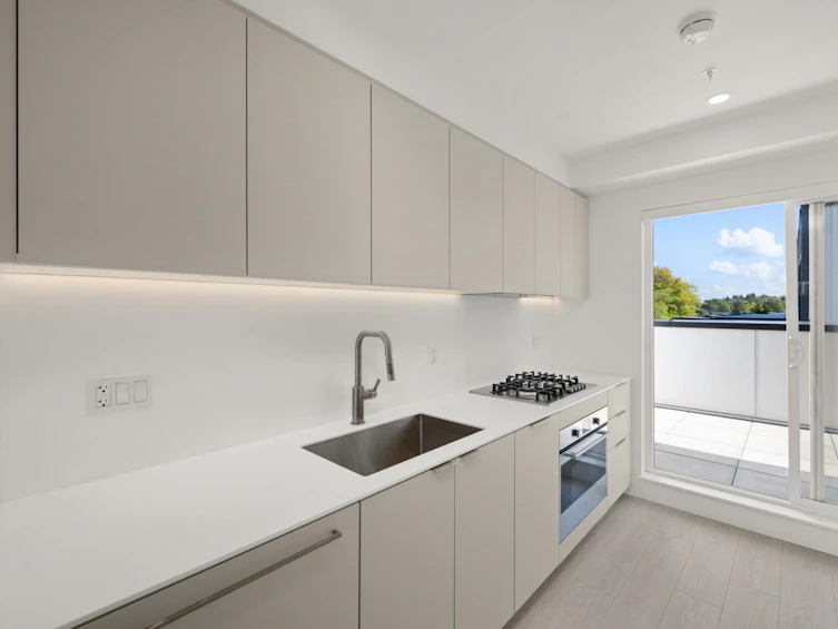 333-1120 E Georgia Street, Vancouver, BC, V6A 0K2 - 5