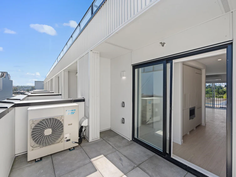 333-1120 E Georgia Street, Vancouver, BC, V6A 0K2 - 21