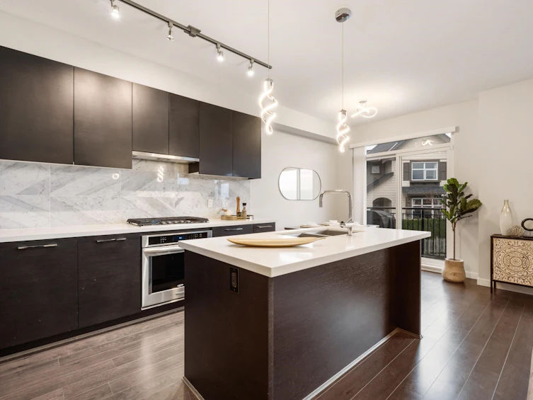 64-3400 Devonshire Avenue, Coquitlam, BC, V3E 0L1 - 12