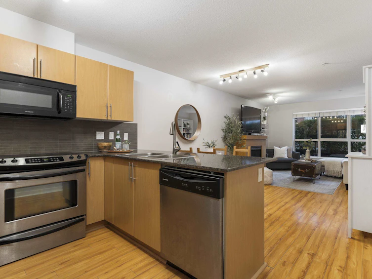 A104-8929 202 Street, Langley, BC, V1M 0B4 - 5